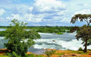 Visit the Itanda falls in Jinja City